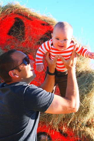[Pumpkin Patch 2010 024[4].jpg]