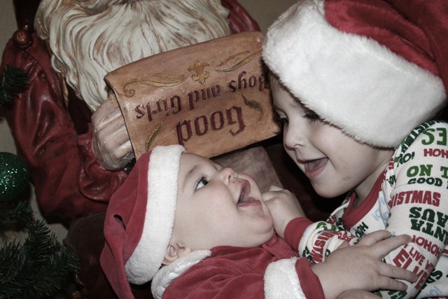 [Christmas2010117Copy3.jpg]