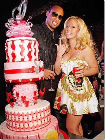 kendra-wilkinson-435