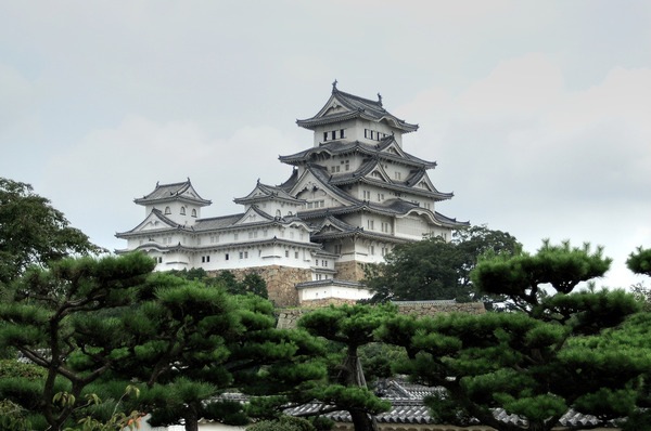 [Himeji Castle[1].jpg]