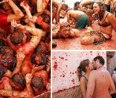[la-tomatina[3].jpg]