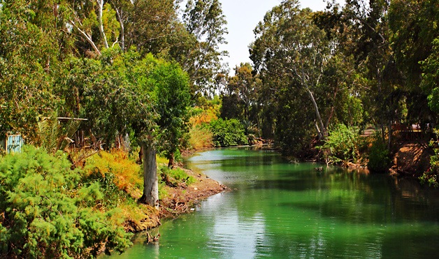 [River-Jordan[3].jpg]