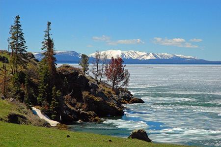yellowstonelake2005c