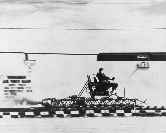 [Rocket_sled_track[4].jpg]