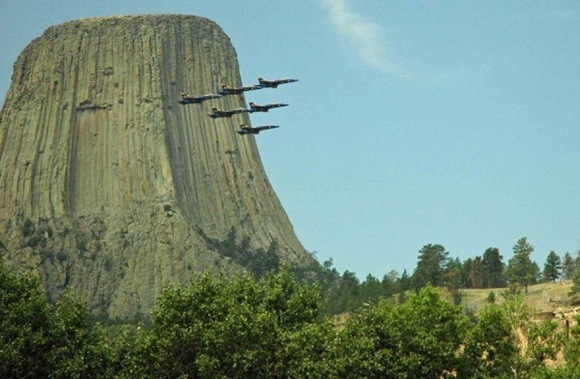 The-Most-Famous-And-Scary-Devil-Tower-10 The-Most-Famous-And-Scary-Devil-Tower-10