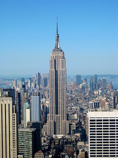 [450px-Empire_State_Building_from_the_Top_of_the_Rock[3].jpg]