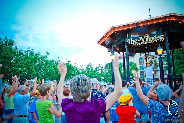 [dancing in the villages-11[3].jpg]