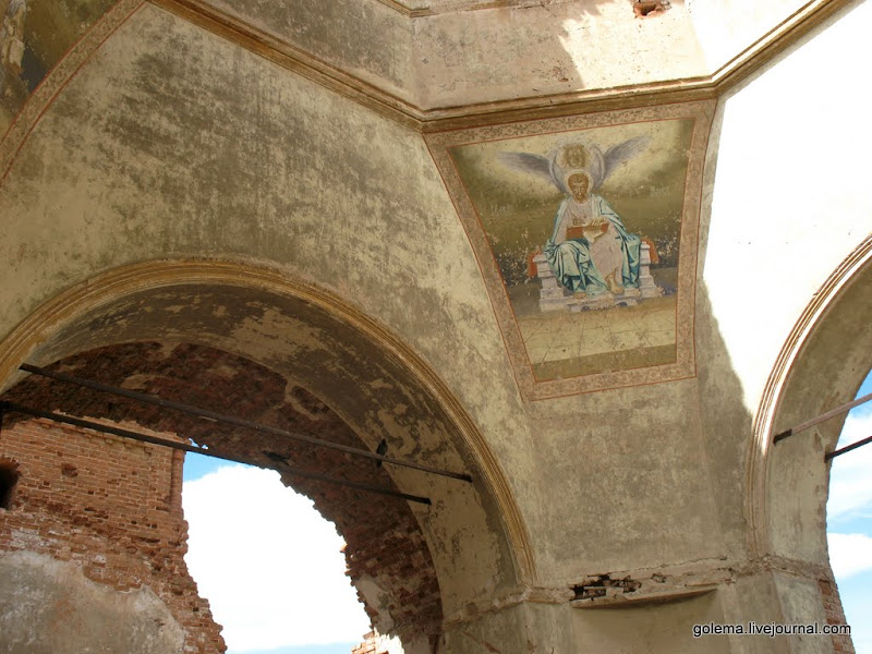 Село Дергачи. Церковь Архангела Михаила. 