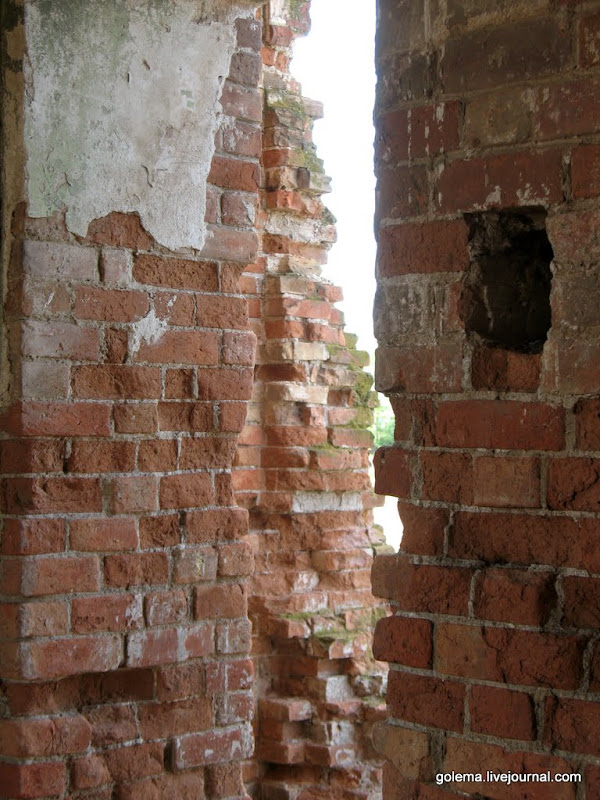 Село Дергачи. Церковь Архангела Михаила. 