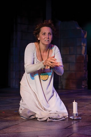 [macbeth11_fs[6].jpg]