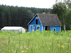 Zila māja Slutišķos