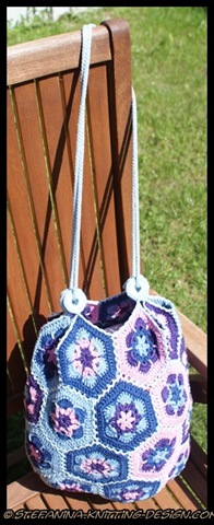 [African flower bag - finished[5].jpg]
