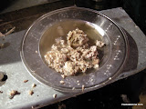 Platito de cerebro de oveja. 10 centimos la unidad.
