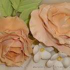 Nº101: Rosas de pasta de goma grandes.