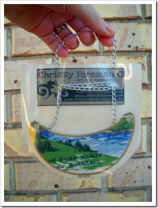 moon necklace_packaging
