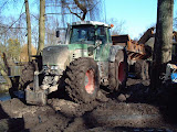 FV916new_muddy_1.jpg