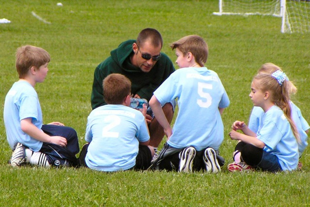 [Soccer team huddle[6].jpg]