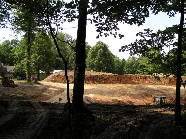 [BuildingapondJPG3.jpg]