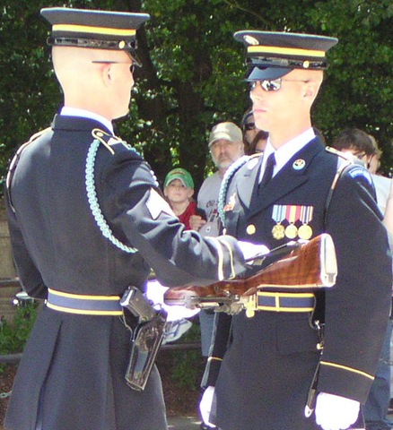 [changing of the guard[3].jpg]