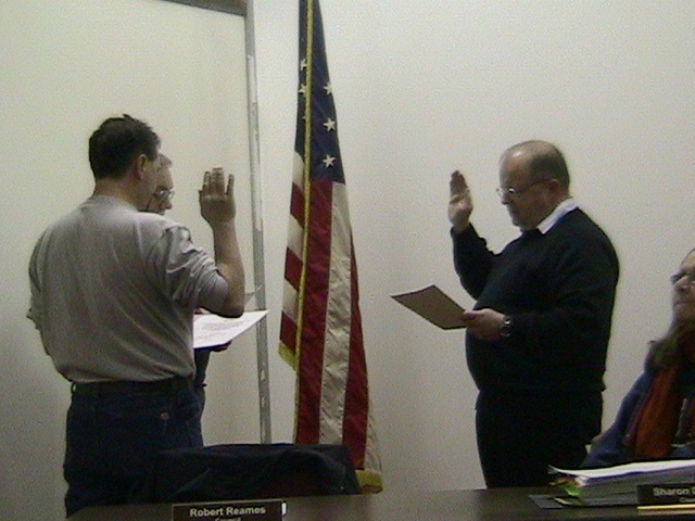 [Russell's Point VC-Reames and Leonard Swearing in 1-4-10[4].jpg]