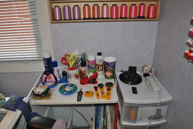 [Clean Sewing Room 002[3].jpg]
