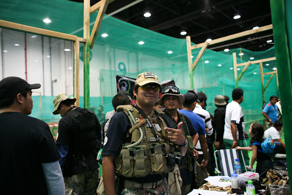juxtapoza_091009153826.jpg