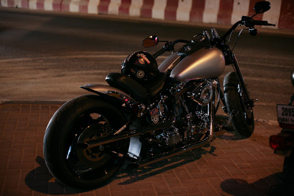 juxtapoza_091105202143.jpg