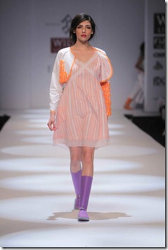 WIFW SS 2011 Collection by Rahul Reddy's Show10