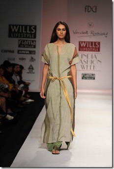 WIFW SS 2011collection by Wendell Rodrick 10 (2)