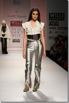 WIFW SS 2011collection by Wendell Rodrick 10