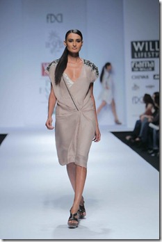 WIFW SS 2011 collection by Vineet Bahl (23)