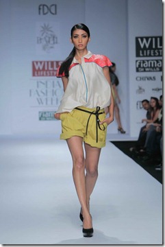 WIFW SS 2011 collection by Vineet Bahl (13)