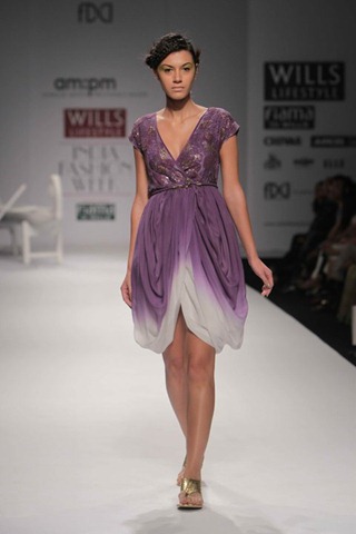 [WIFW SS 2011  am. pm by Ankur & Priyanka Modi (2)[6].jpg]