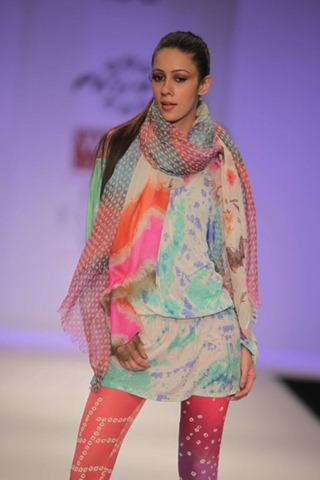 [WIFW SS 2011 collection by Pashma (8)[4].jpg]