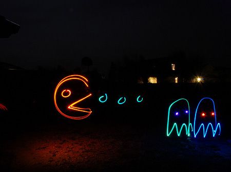 Pac-Man Light Graffiti by robokon_gt Pac-Man Light Graffiti by robokon_gt--一亿度:YiYidu.com