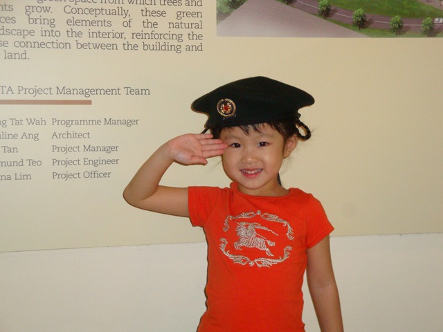 [Army Museum, random 004[2].jpg]