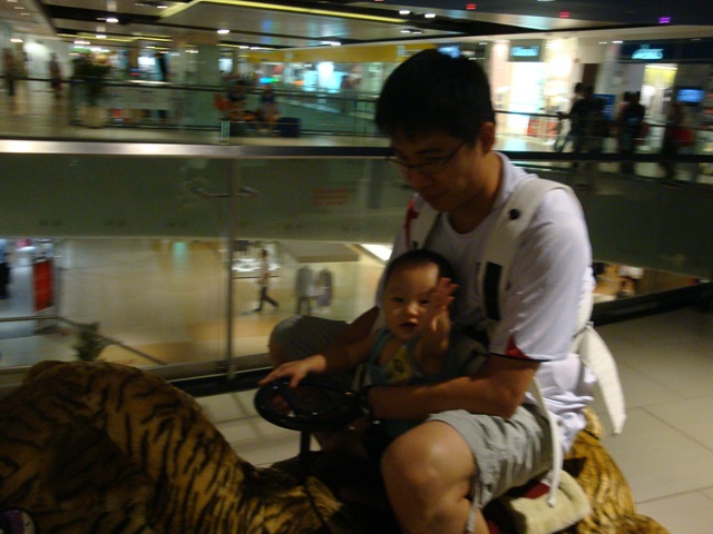 [kidsnhouse0252.jpg]