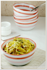 Mum's Simply Sautéed Spiced Indian Cabbage and Fennel