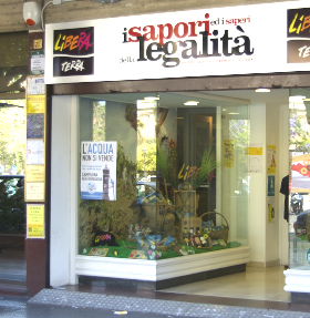 Sizilien - Addiopizzo - Bottega dei Sapori e dei Saperi della Legalità - Produkte von konfiszierten Mafia-Ländereien