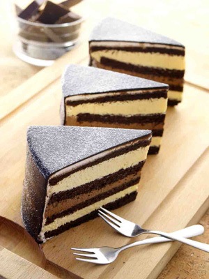 [2dfb92cbe411be91_sr-chocindulgences[2].jpg]