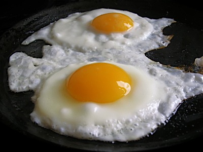 [fried_eggs2.jpg]