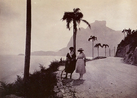 [mamaeolhaapedradagavea1.jpg]