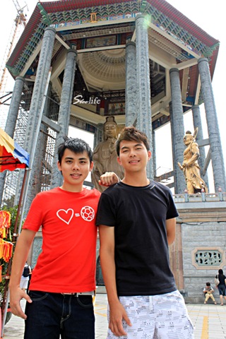 [IMG_9831copy2.jpg]