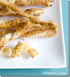 Ripert cheese straws