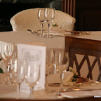 Detail setting for weddings restaurant dining room English-style