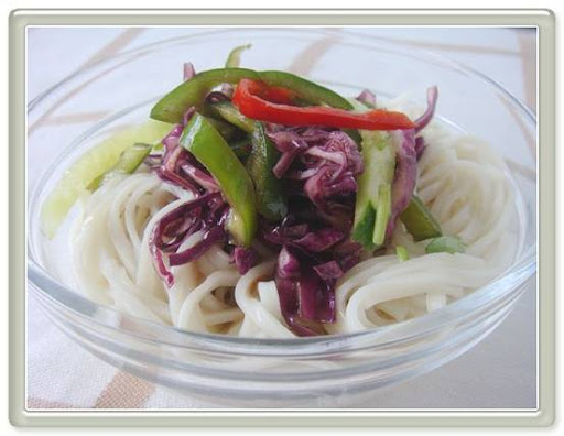 素食食譜-紫椰菜拌涼麵