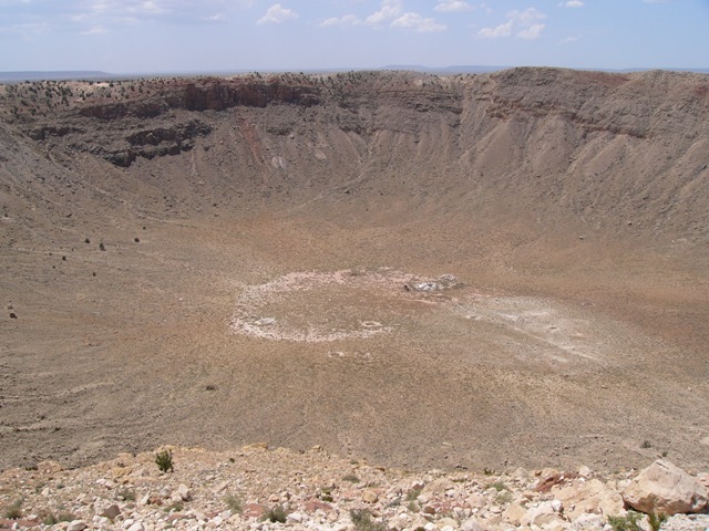 [meteor crater 640 x 480[3].jpg]