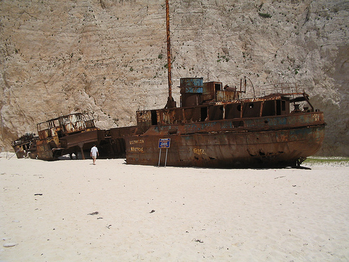 barcos abandonados