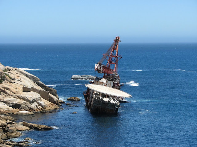 barcos abandonados