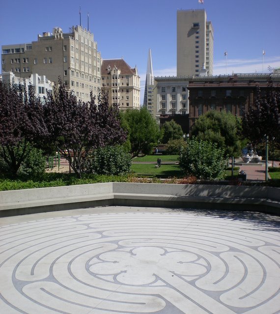 San Francisco Grace Cathedral Labyrinth Sean Ward